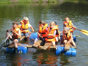 Floßfahrtevent Grundschulklasse