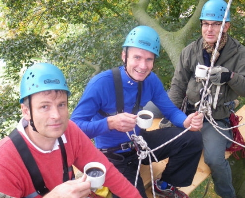 Kaffeepause im Baum